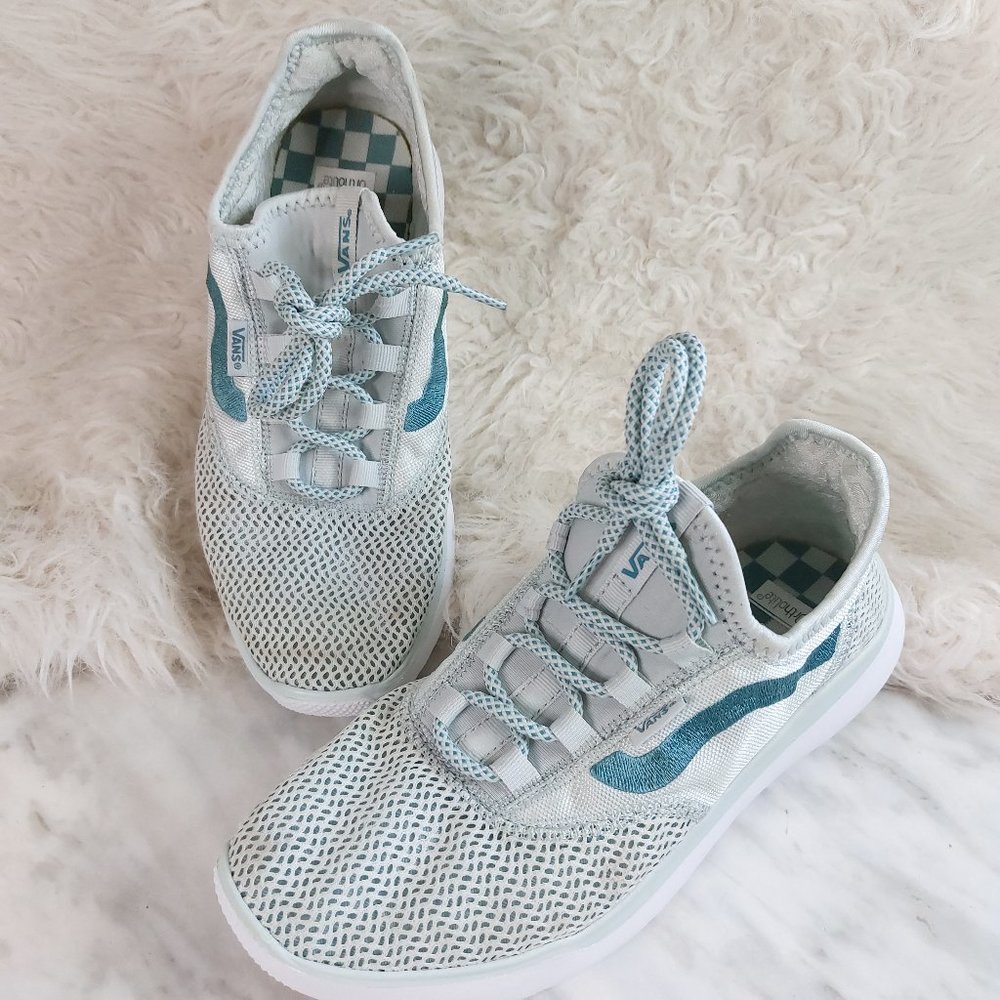 Vans Women's Blue Ultracush Lite Sneakers Running Shoes US 8